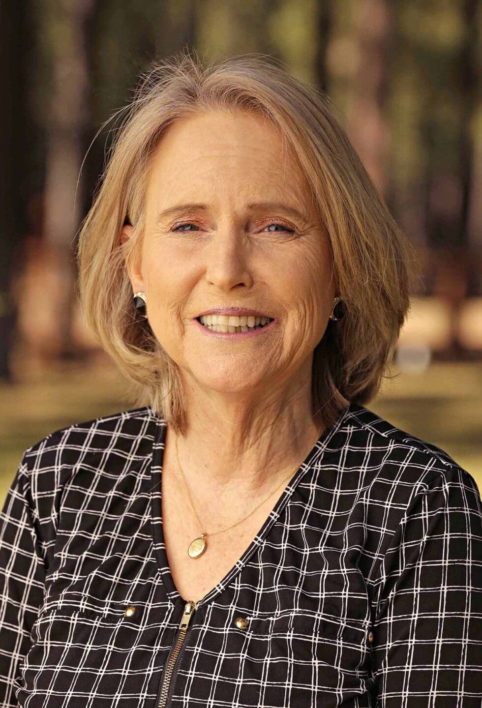 Real Estate Agent in AZ Frank M. Smith & Associates